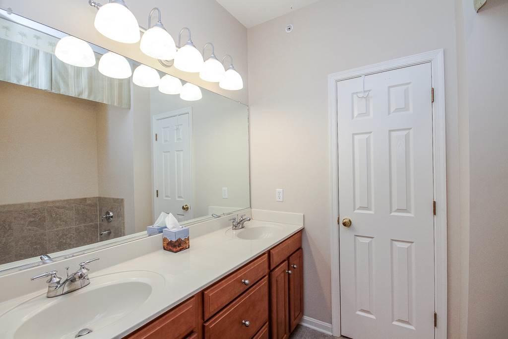 112D Willow Oak Avenue Condo - thumb 5