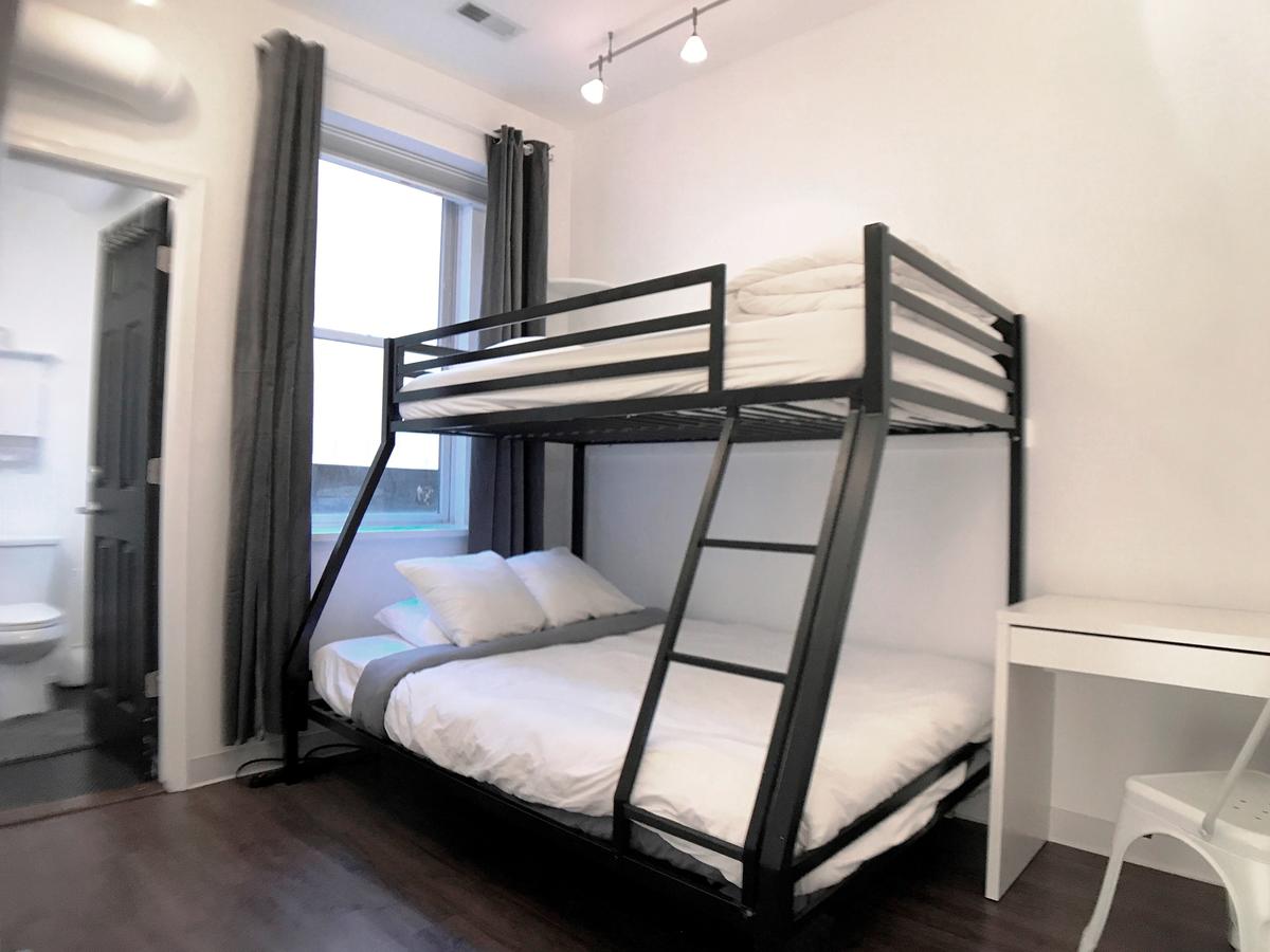 HighRoad Hostel DC - thumb 30