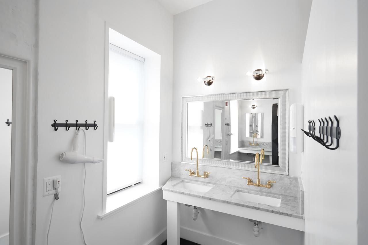 HighRoad Hostel DC - thumb 10