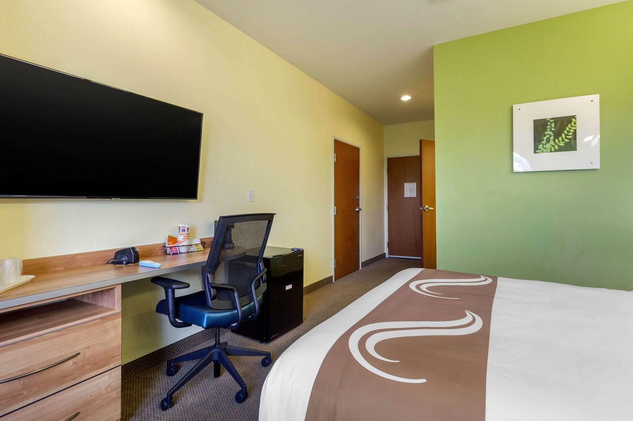 Quality Inn & Suites Lehigh Acres Fort Myers - thumb 3