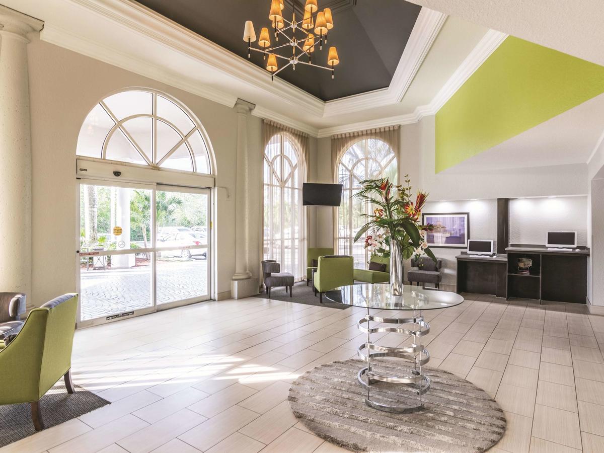 La Quinta Inn By Wyndham Jupiter - thumb 25