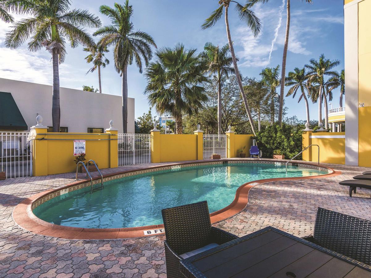 La Quinta Inn By Wyndham Jupiter - thumb 6