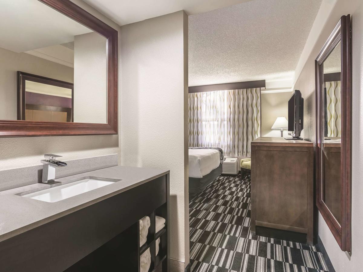 La Quinta Inn By Wyndham Jupiter - thumb 30