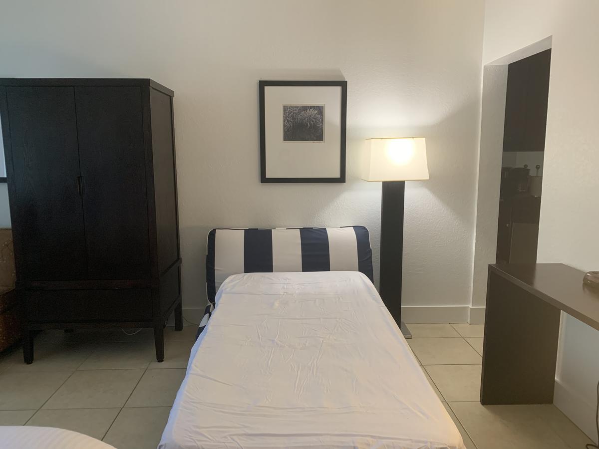 Getaway Beach Condos At Little Harbor - thumb 3