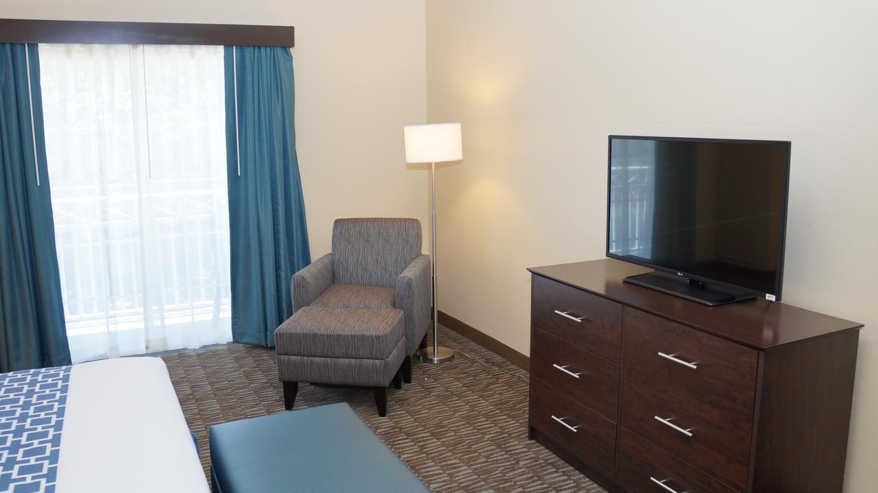 Best Western Naples Plaza Hotel - thumb 40