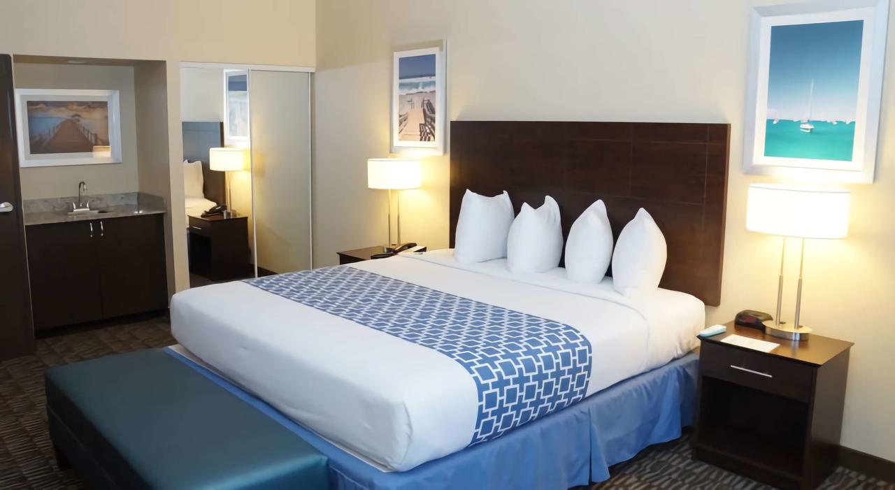 Best Western Naples Plaza Hotel - thumb 32