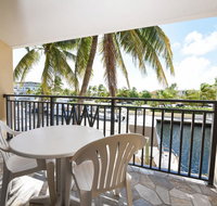 Waterside Suites and Marina - Accommodation Los Angeles