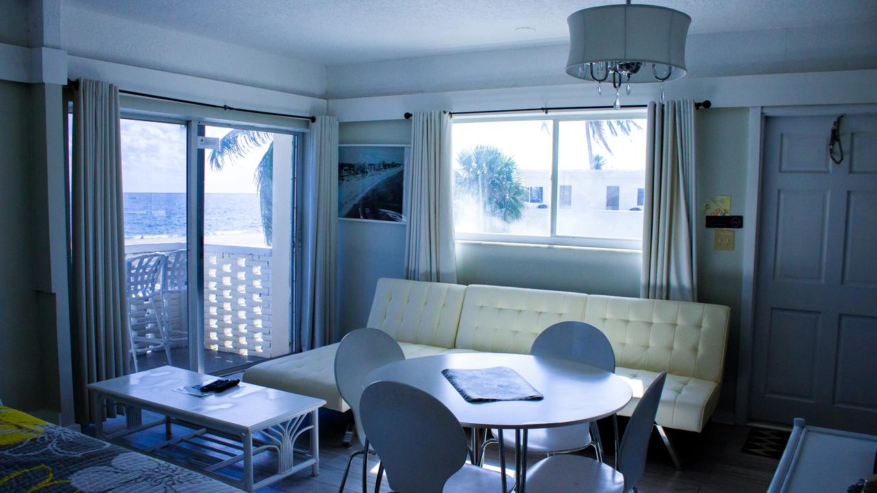 Coral Tides Resort - thumb 34