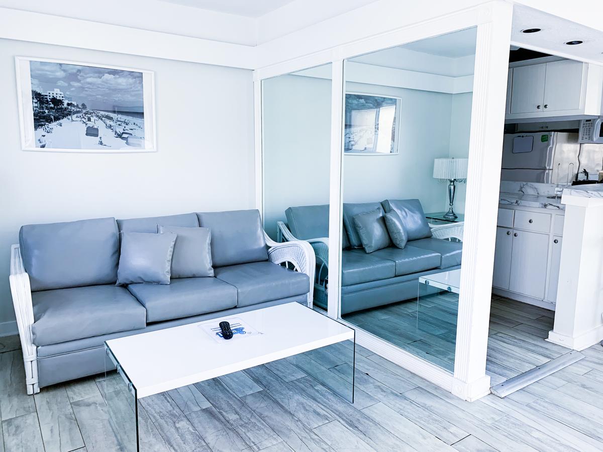 Coral Tides Resort - thumb 39