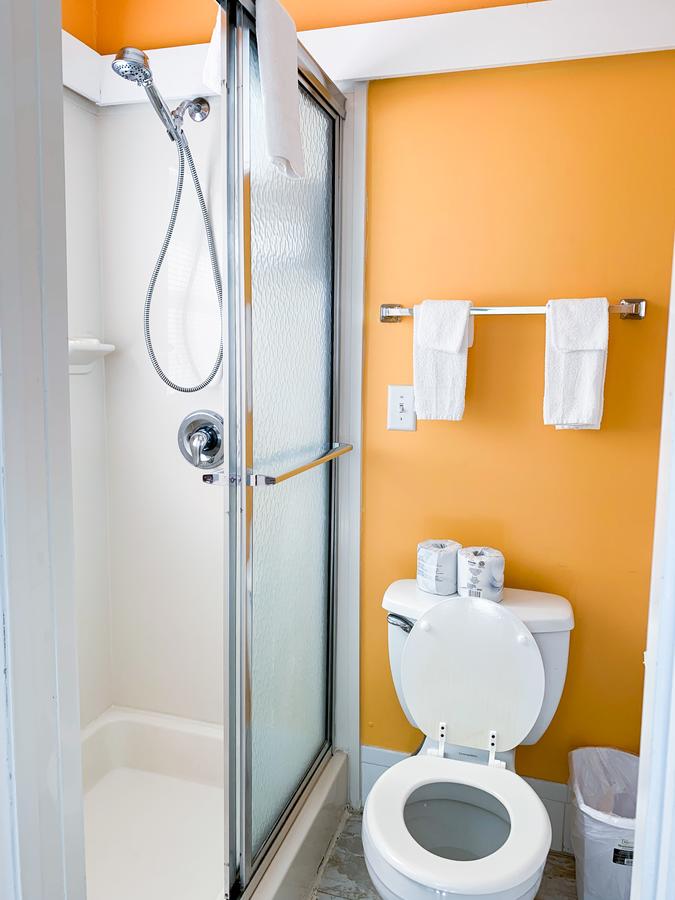 Coral Tides Resort - thumb 38