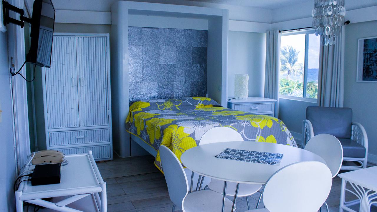 Coral Tides Resort - thumb 37