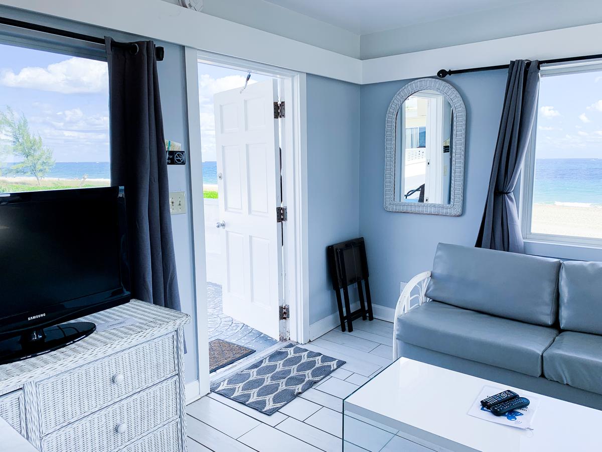 Coral Tides Resort - thumb 24