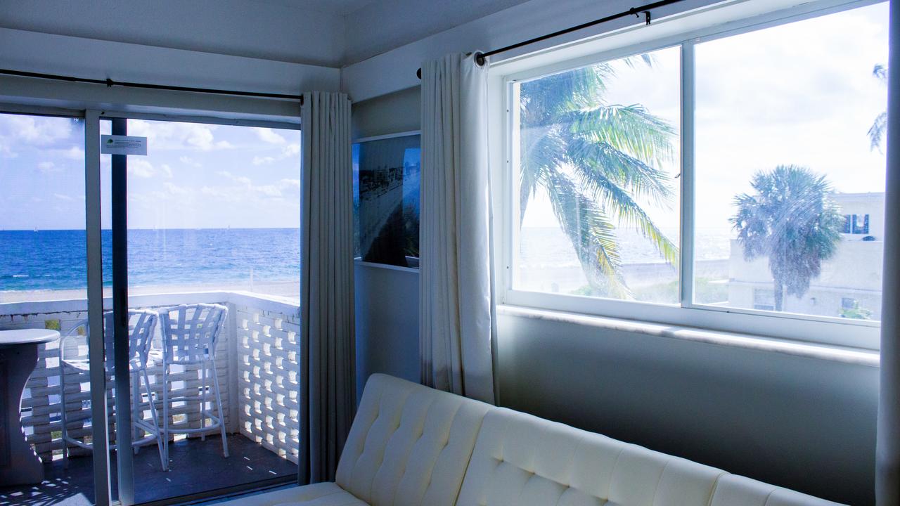 Coral Tides Resort - thumb 35