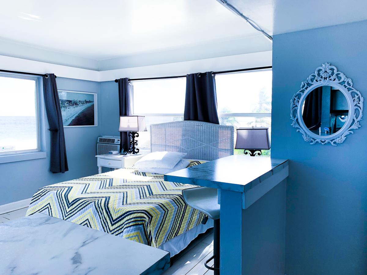 Coral Tides Resort - thumb 22