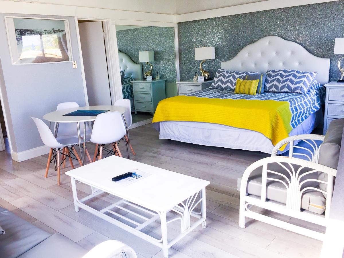 Coral Tides Resort - thumb 19