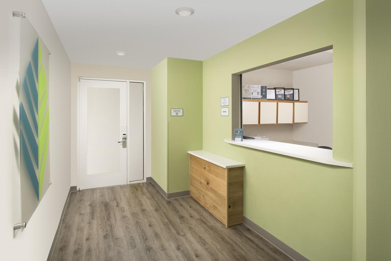 WoodSpring Suites Daytona Speedway - thumb 2