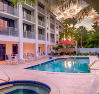 Courtyard by Marriott - Naples - Accommodation Los Angeles