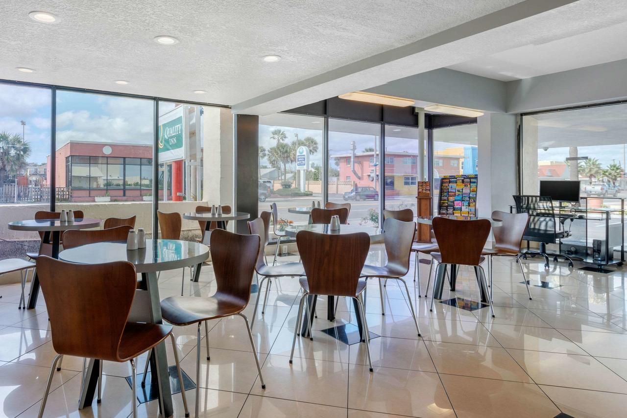 Quality Inn Daytona Beach Oceanfront - thumb 2