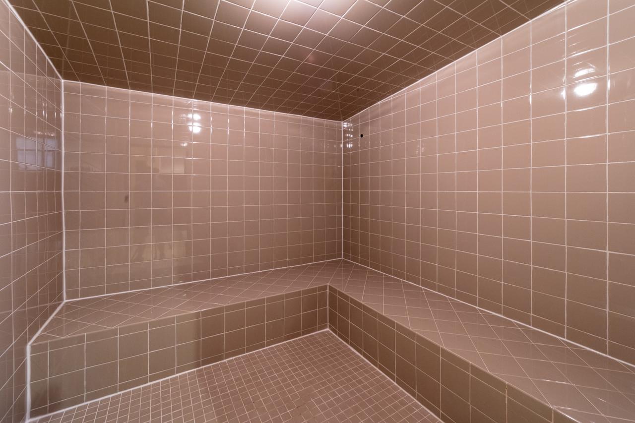 Brand New 1 Bedroom Close To The Beach - thumb 28