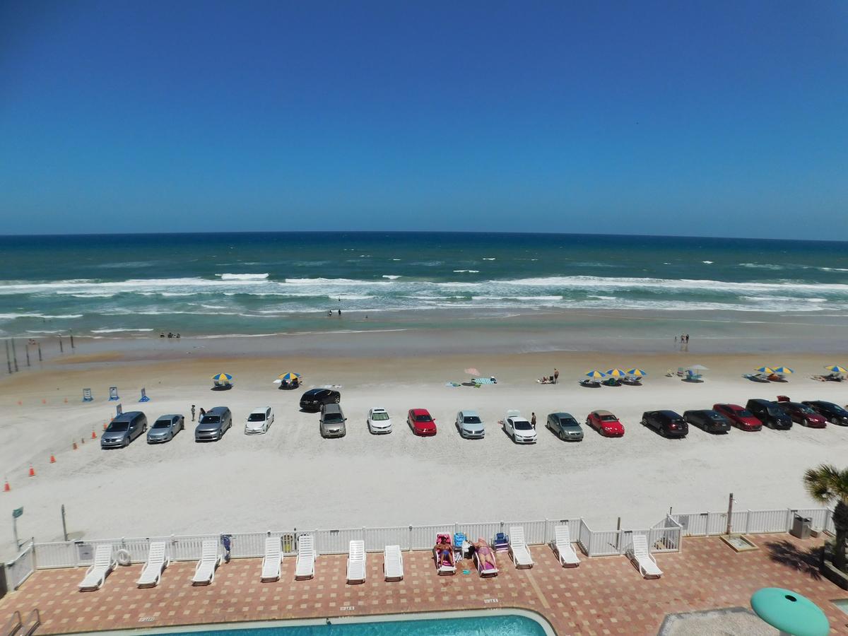 Boardwalk Inn And Suites - thumb 18