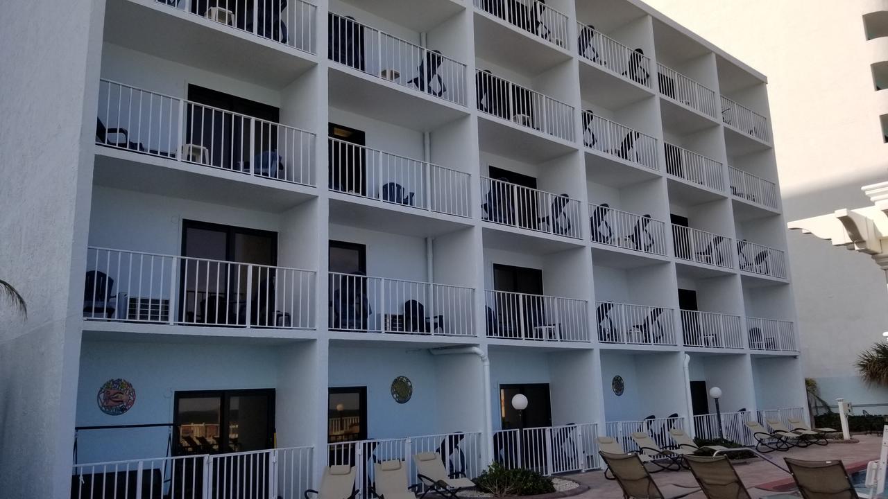 Beachside Hotel - thumb 5
