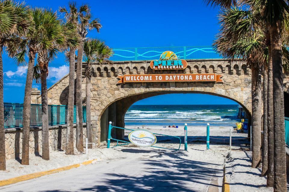 Ocean Walk Resort 1807 - 1 BR - thumb 40