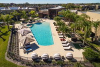 Booking Kissimmee Accommodation Los Angeles