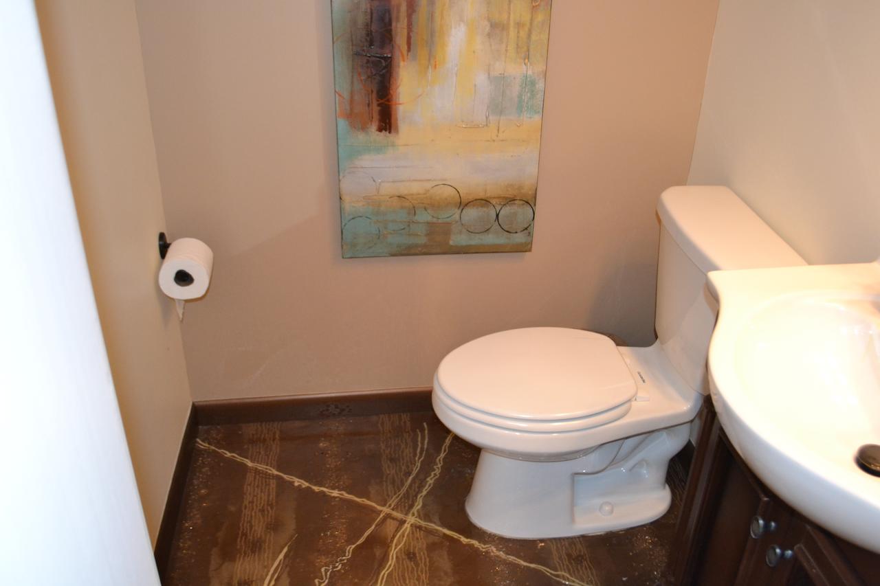 House With Pool - thumb 16