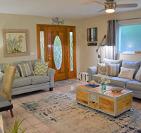 Salty Air Retreat - Accommodation Los Angeles