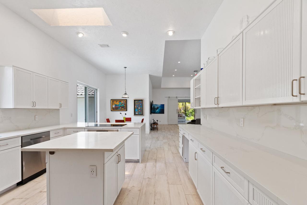 Luxuriant Estate Wellington - thumb 31