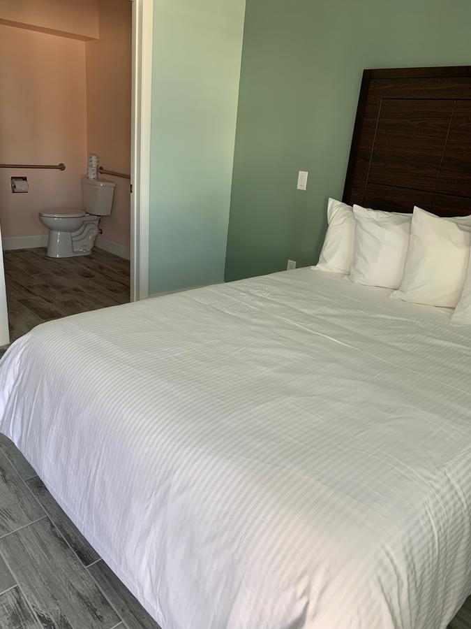 Atlantic Shores Motel - thumb 29