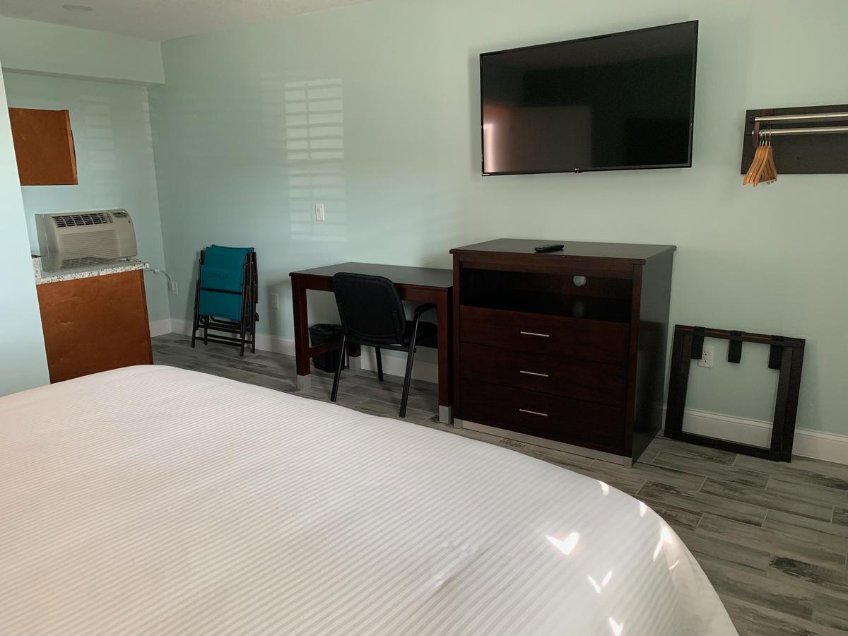 Atlantic Shores Motel - thumb 20