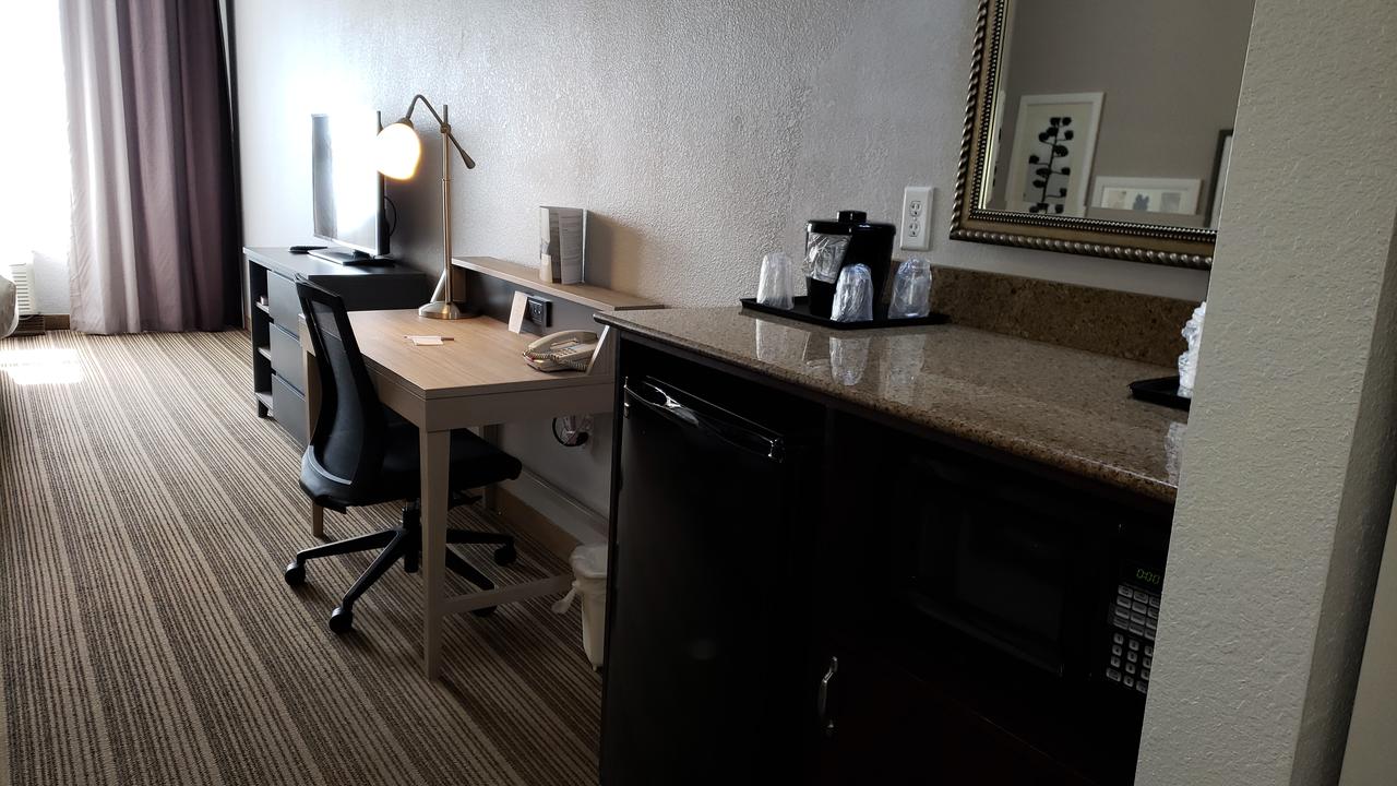 Country Inn & Suites By Radisson, Bradenton-Lakewood-Ranch, FL - thumb 14