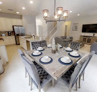 ACO Golden Palms 8 Bedroom Vacation Home with Pool 1861 - Accommodation Los Angeles