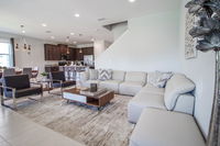 8 Bedroom Vacation Home with Pool 1826 Accommodation Los Angeles