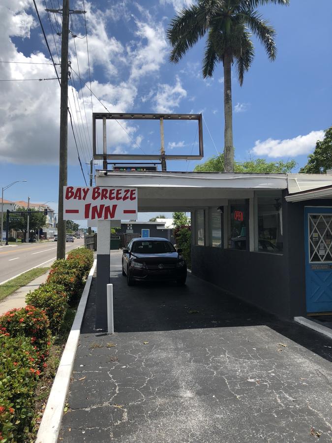 Bay Breeze Inn - thumb 13