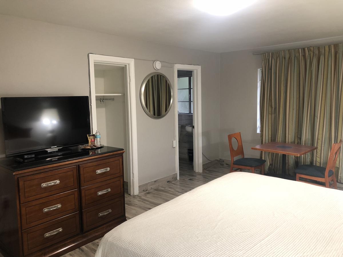 Bay Breeze Inn - thumb 4