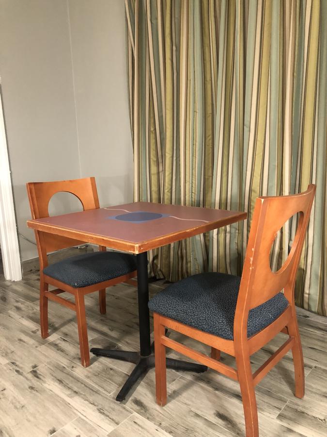 Bay Breeze Inn - thumb 6