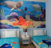 Mickey Family Vacation Home - Accommodation Los Angeles