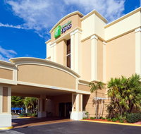 Holiday Inn Express Cape Coral-Fort Myers Area - Accommodation Los Angeles