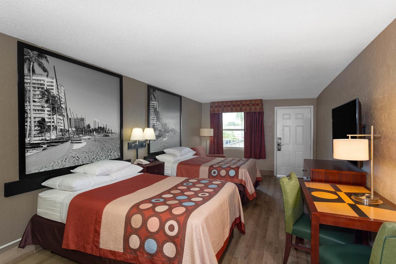 Super 8 By Wyndham Bradenton Sarasota Area - thumb 15