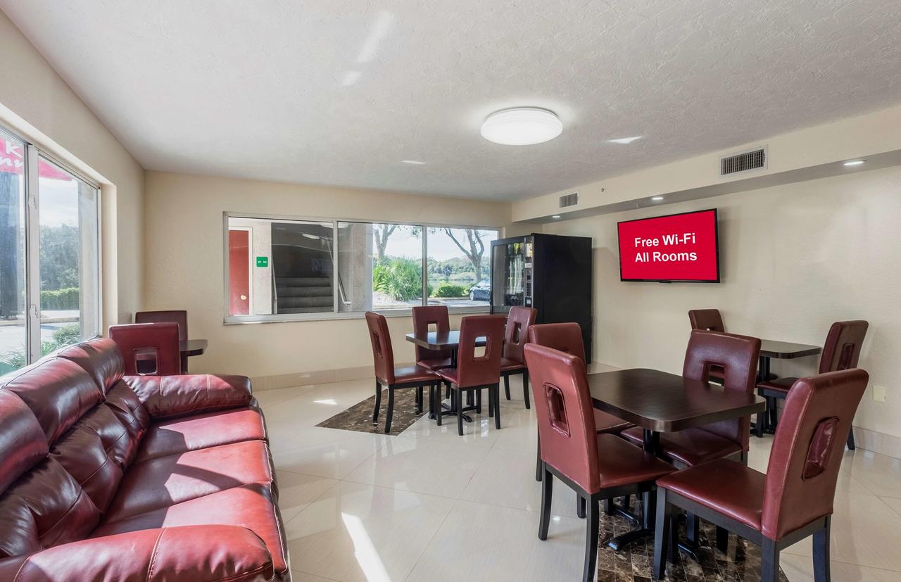 Red Roof Inn Ellenton - thumb 17