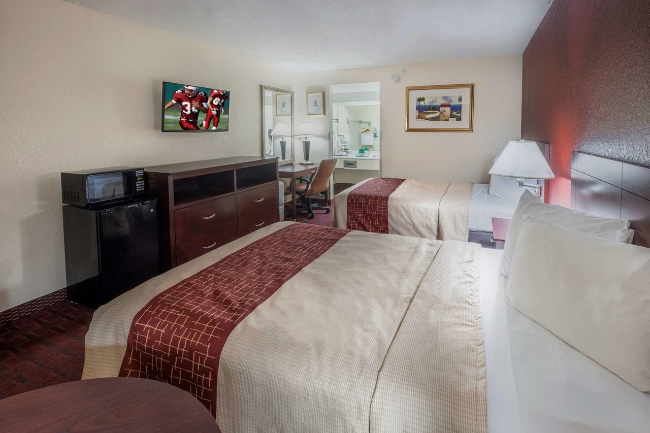 Red Roof Inn Ellenton - thumb 5