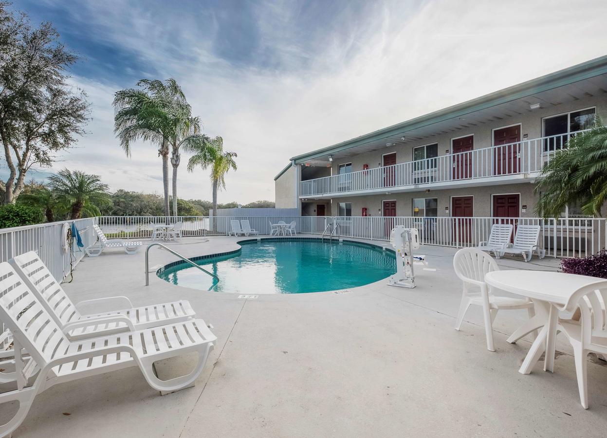 Red Roof Inn Ellenton - thumb 0