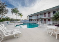 Booking Ellenton Accommodation Los Angeles