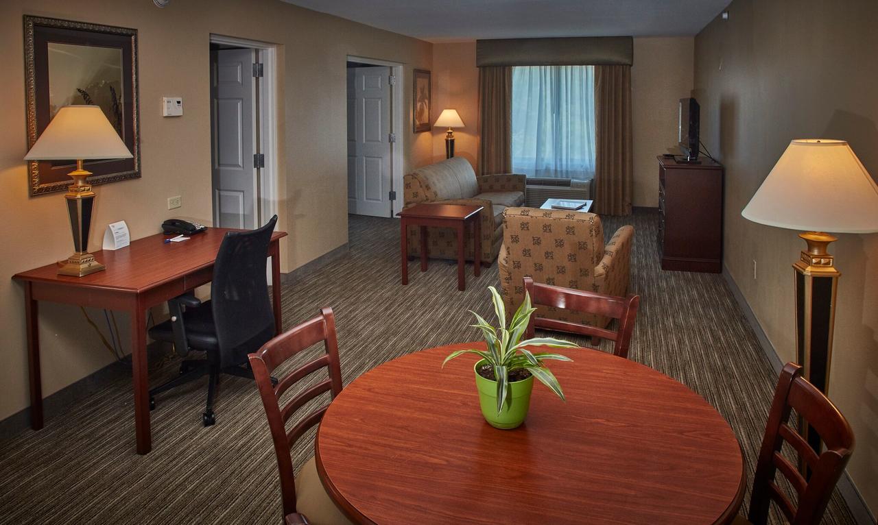 Holiday Inn Express & Suites Bradenton East-Lakewood Ranch - thumb 7