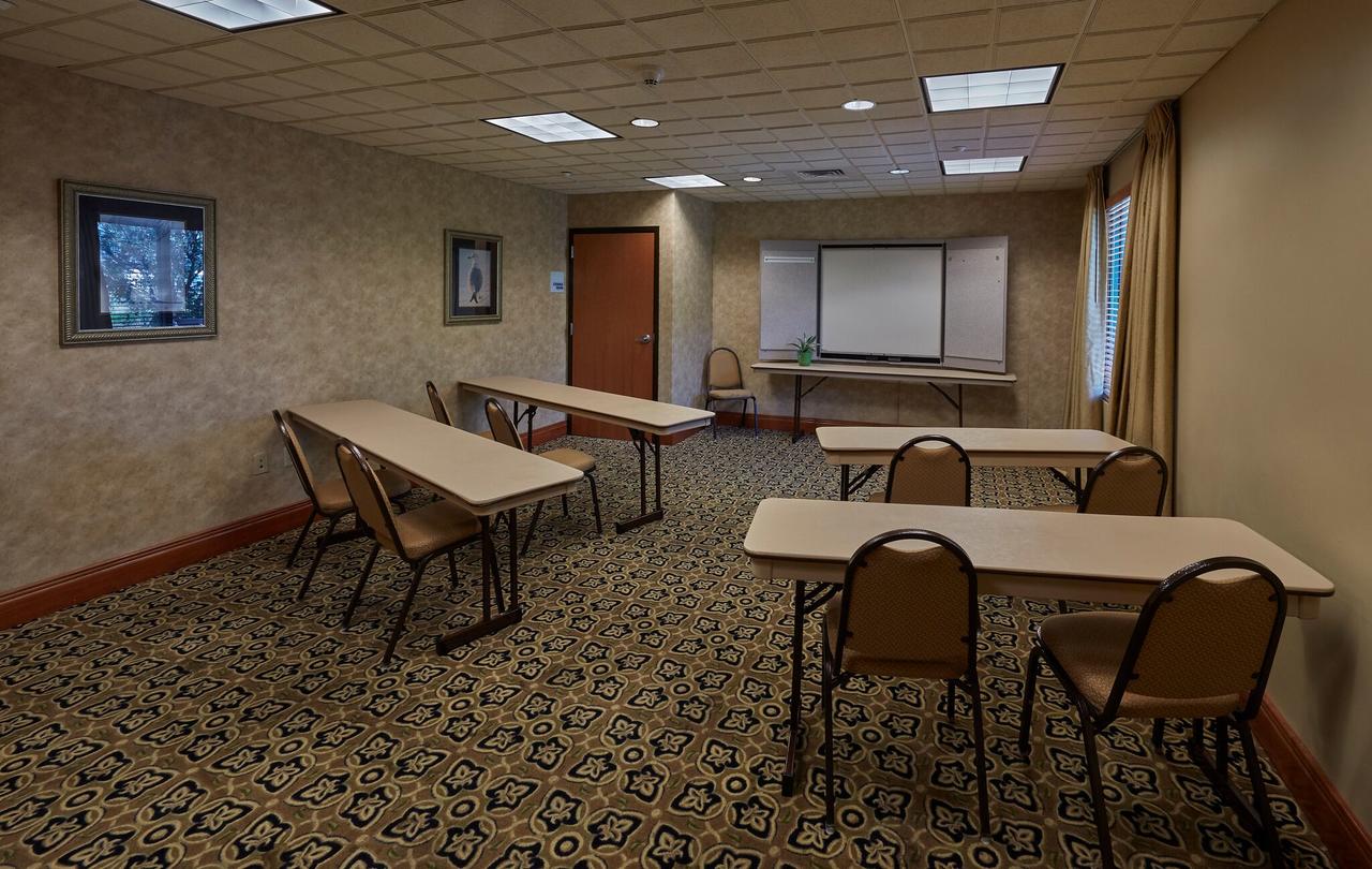 Holiday Inn Express & Suites Bradenton East-Lakewood Ranch - thumb 5