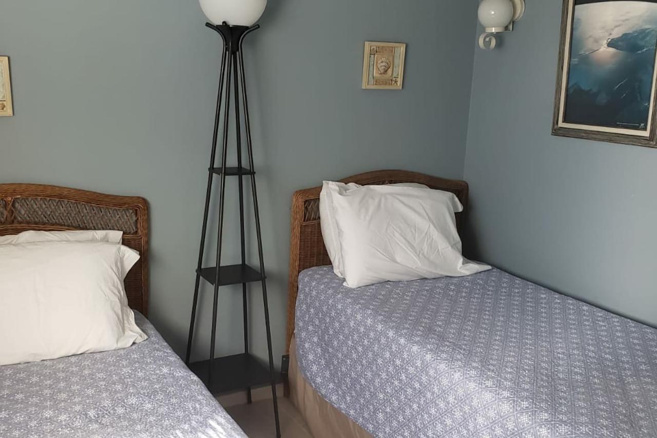 Beach Condo Unit 6 - thumb 4