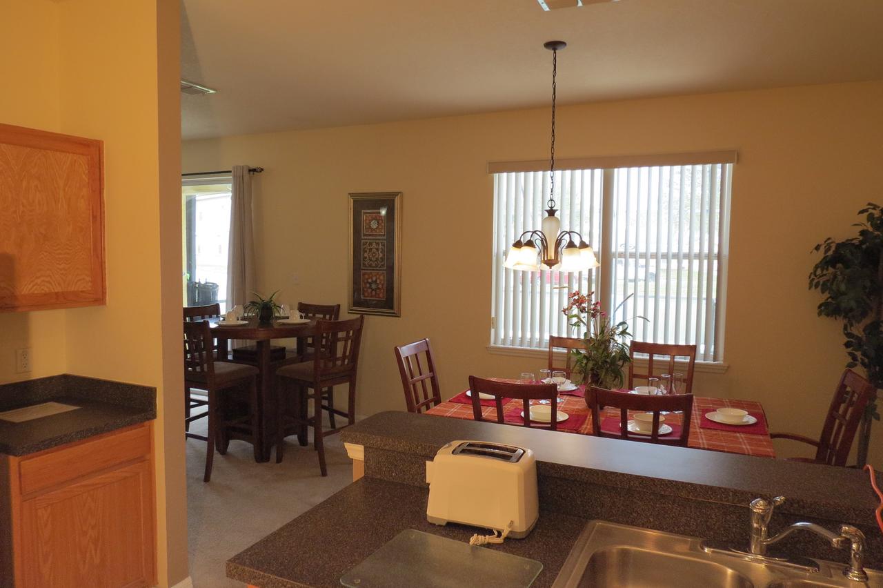 Five Bedroom Kissimmee Pool Home - thumb 9