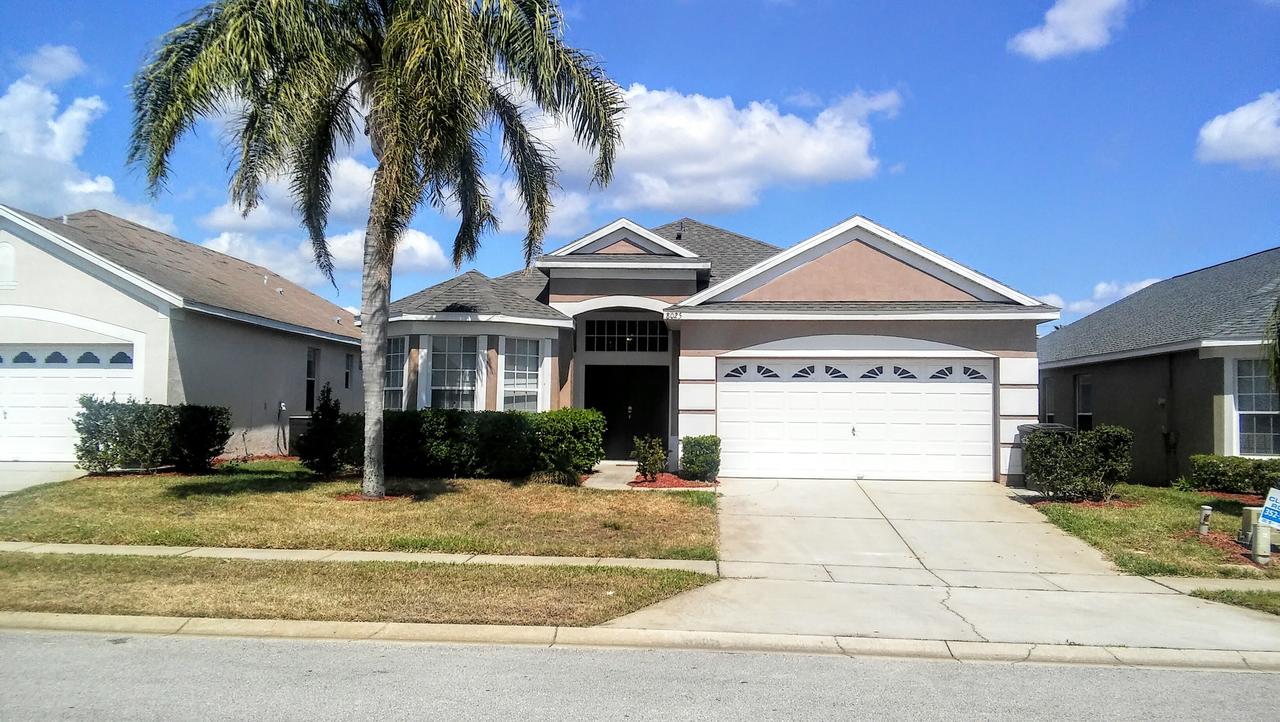 Five Bedroom Kissimmee Pool Home - thumb 3